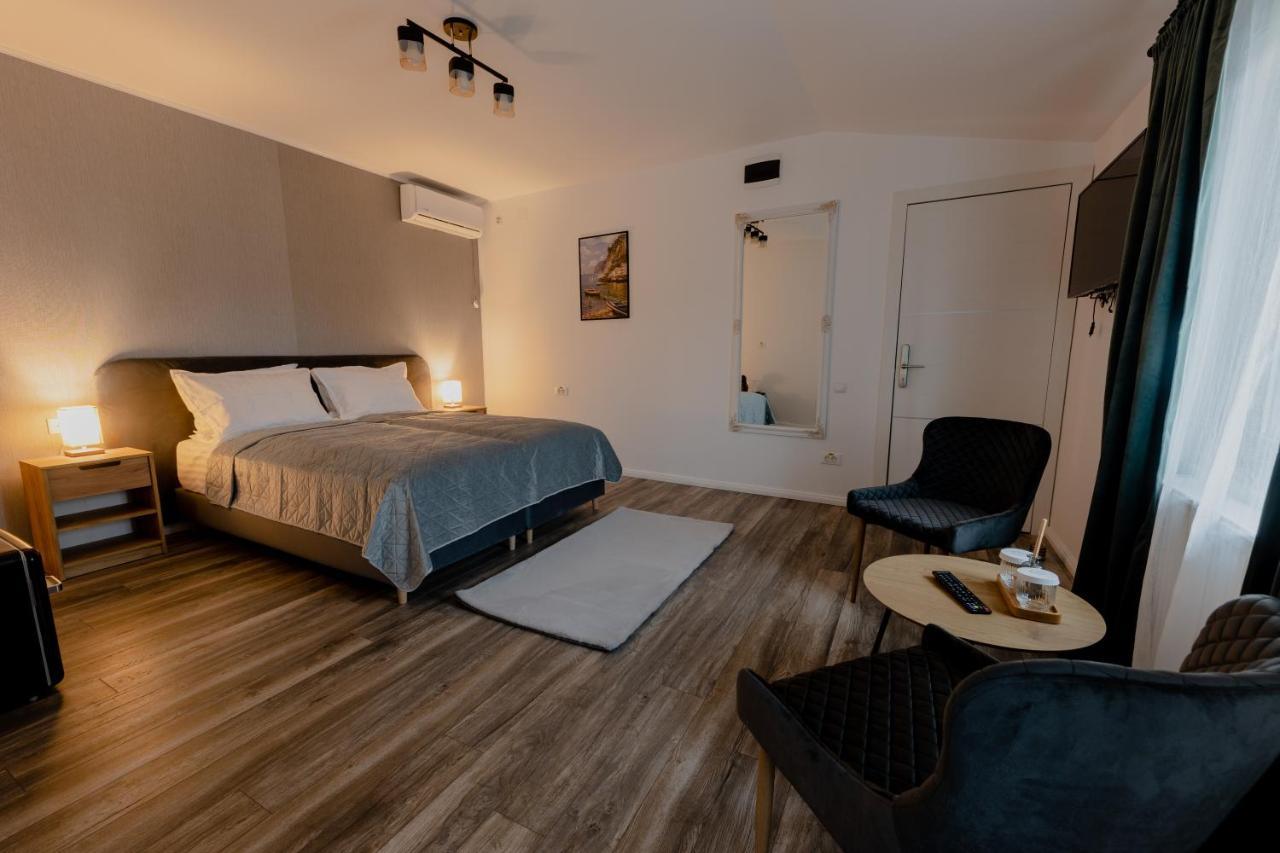 Hotel No. 55 Buzău Exteriér fotografie