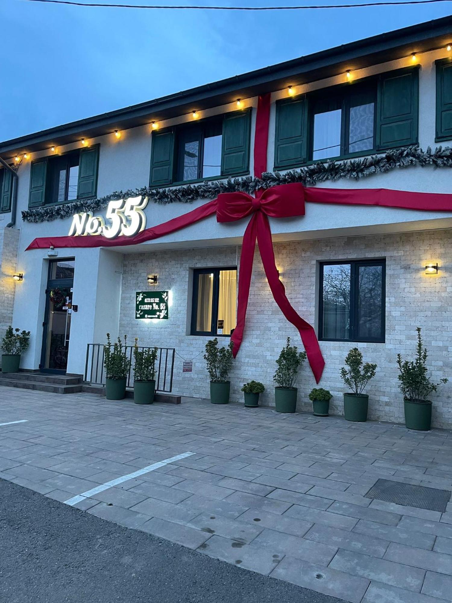 Hotel No. 55 Buzău Exteriér fotografie